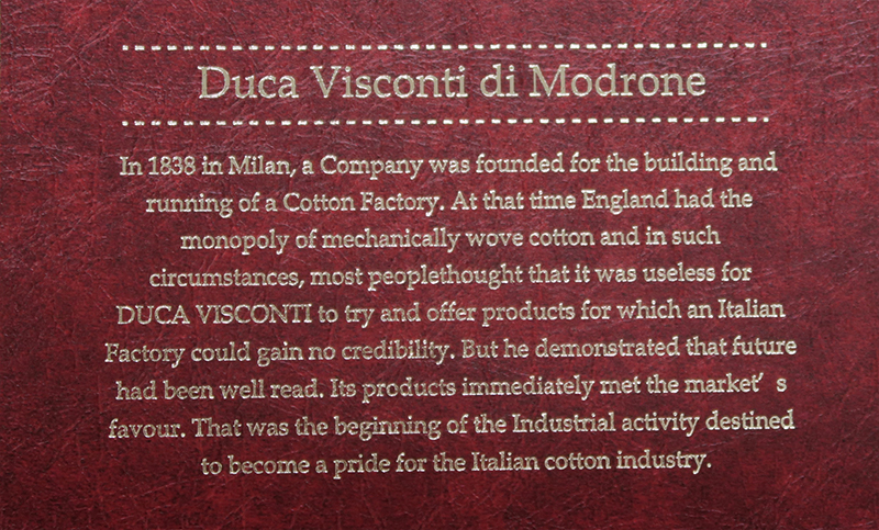 ドゥカ・ヴィスコンティ・コーデュロイ