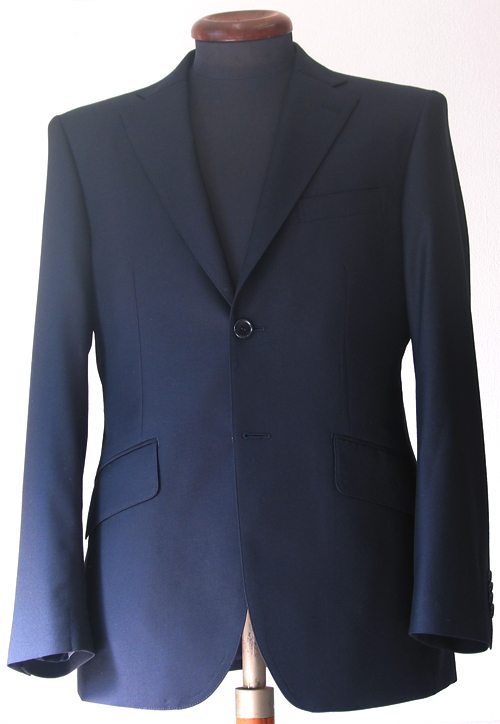 シングルスーツ２釦１掛 – スーツデザイン｜オーダースーツ Pitty Savile Row